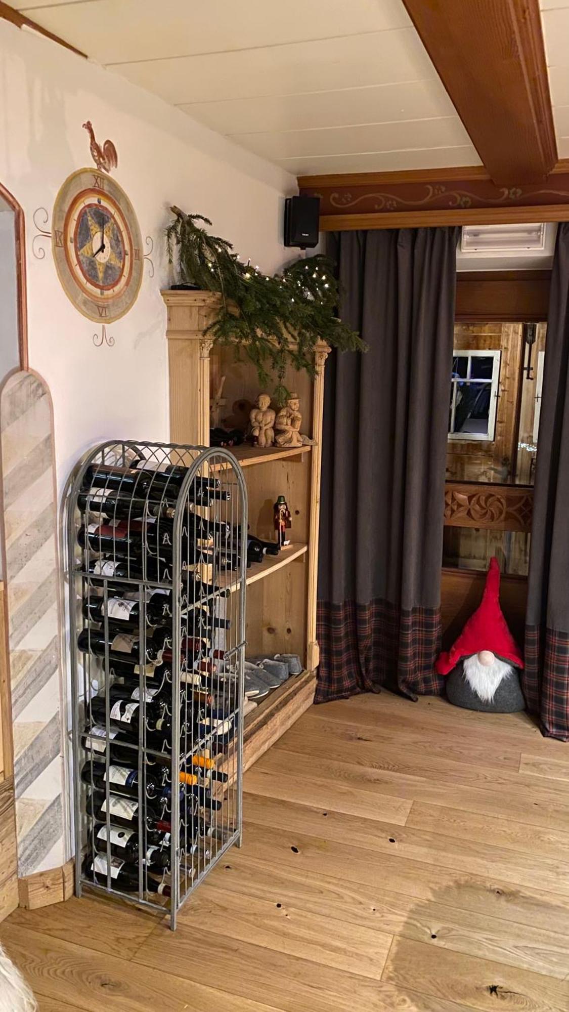 Hotel Almhof Innichen Exteriör bild